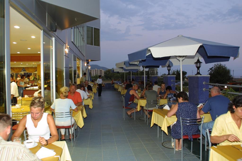 Ares Hotel Mahmutlar Exterior photo